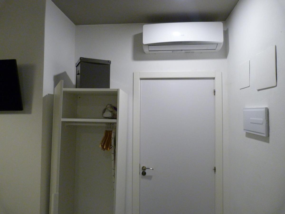 Cozy Rooms 45 Valencia Buitenkant foto